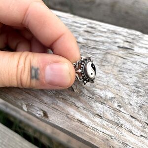 YinYang Sterling Silver Ring - size 4.5